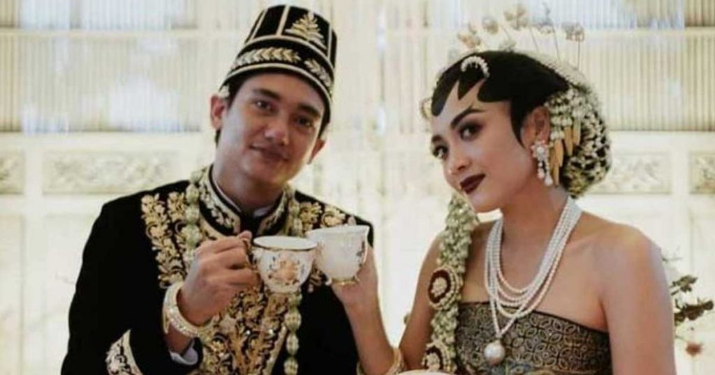 foto-pernikahan-adipati-dolken-dan-canti