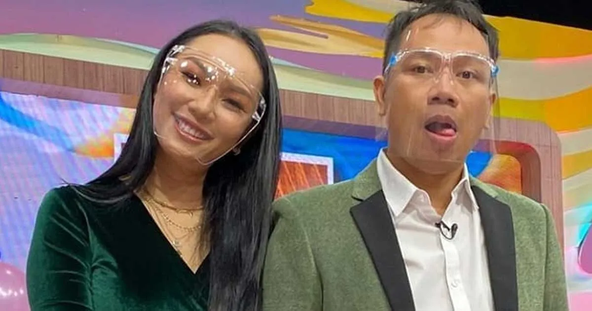 Tanggal Pernikahan Vicky Prasetyo dan Kalina Terungkap!