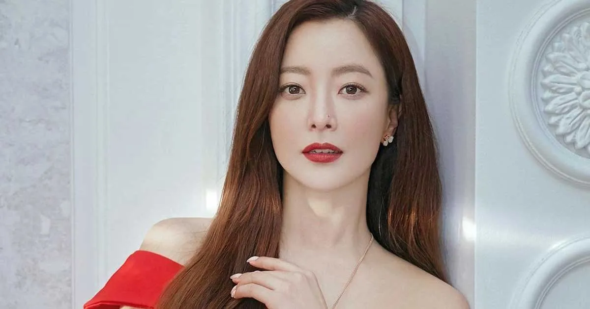 Kim Hee Sun Tersihir dengan Pesona Jungkook ‘BTS’