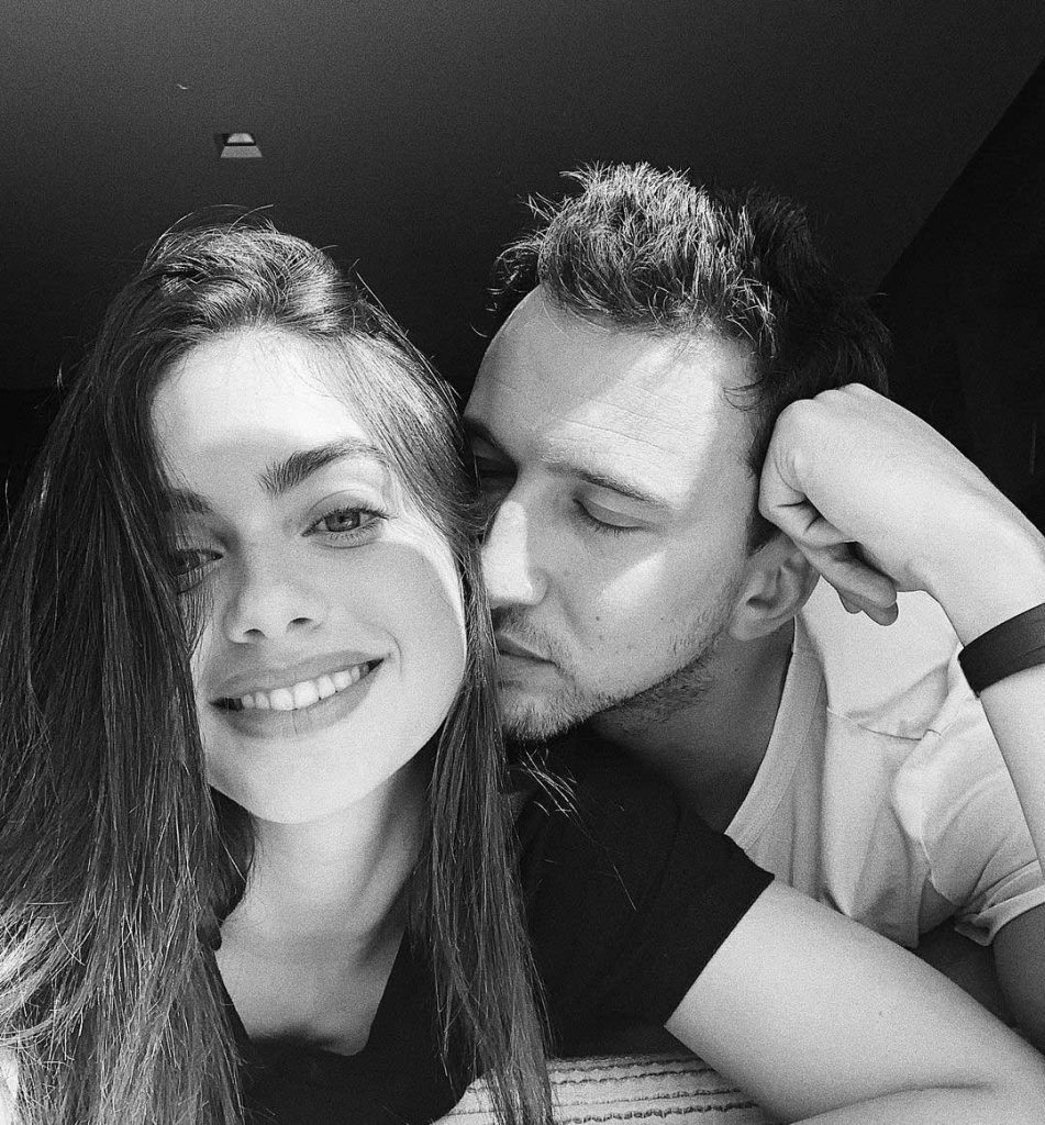 pacar-yael-shelbia Brandon Korff