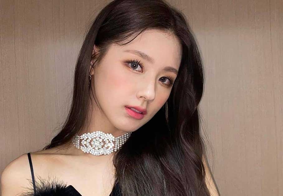 Miyeon-(G)-I-DLE