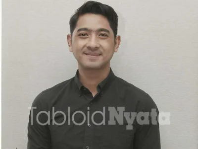Arya Saloka beli rumah foto kuliah masa lalu muda arya-saloka-cinta-jatuh-putri-anne
