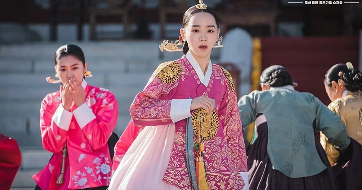 ‘Mr. Queen’ Episode 13: Nyawa Ratu Kim So Yong Terancam