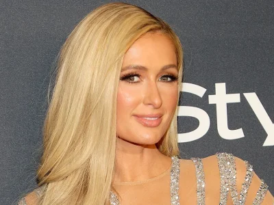 paris-hilton-bayi-tabung
