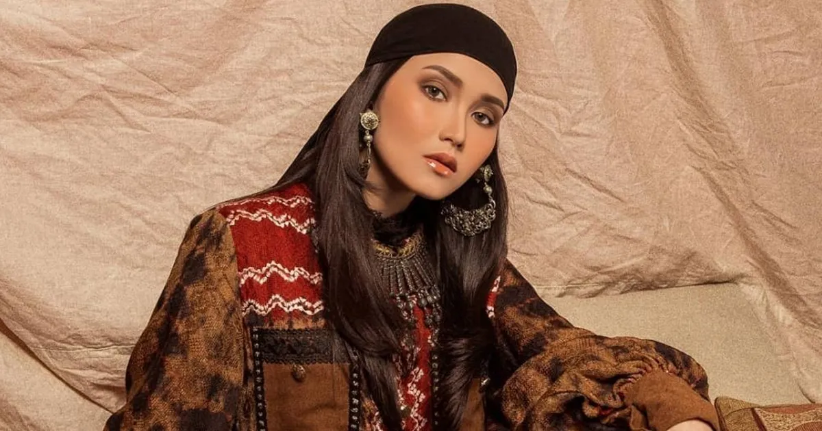 Ayu Ting Ting Batal Nikah, Sang Adik: Tugasmu Belum Selesai Kakak!
