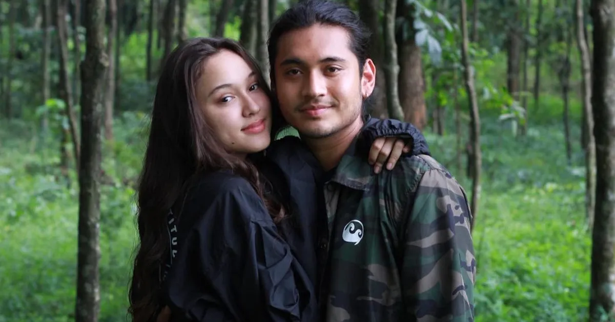7 Bukti Kemesraan Giorgino Abraham dan Yasmin Napper yang Bikin Baper