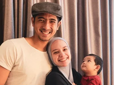 Arya Saloka istri
