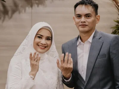 fakta-profil-suami-ikke-nurjanah-karlie-fu