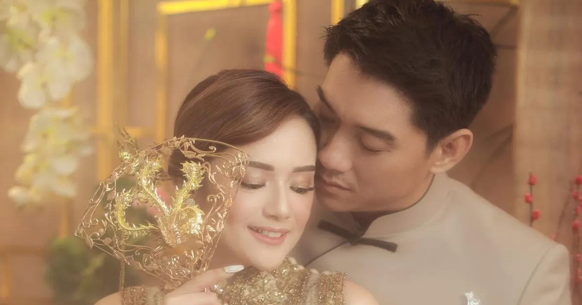 Intip Foto-foto Prewed Ifan ‘Seventeen’ dan Citra Monica. Oriental Banget!