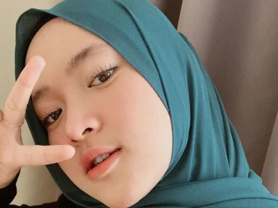 Lagu Nissa Sabyan gelay
