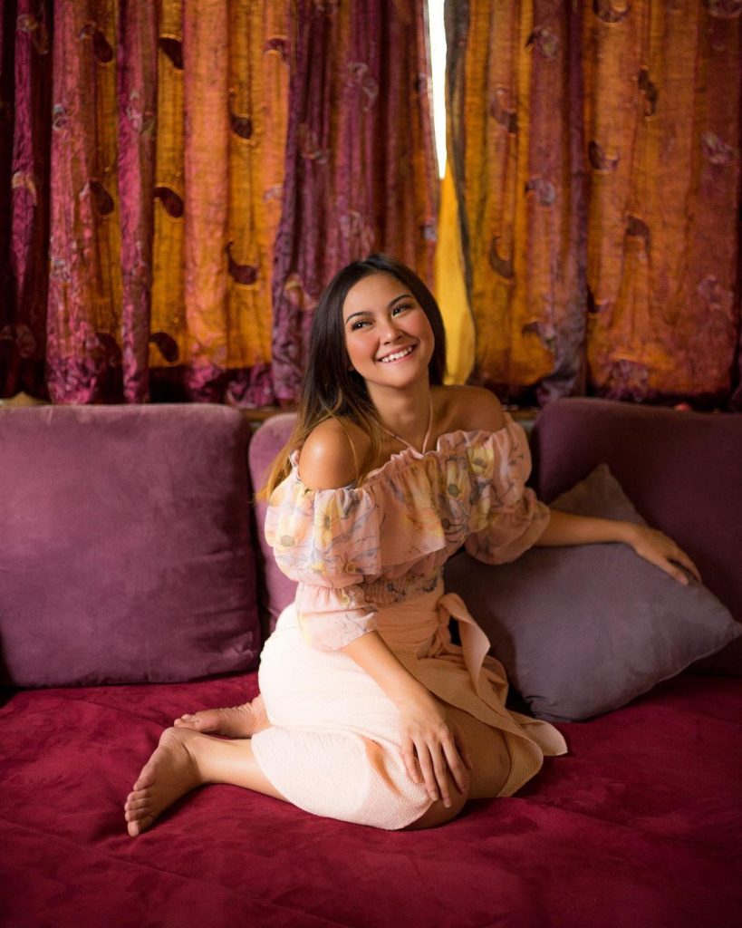 profil-gabriella-larasati-1