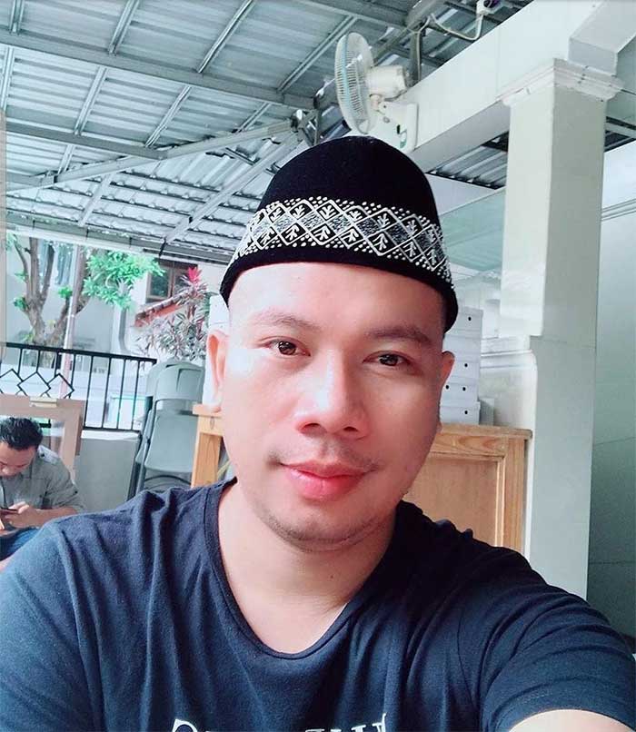 Artis lulusan pesantren