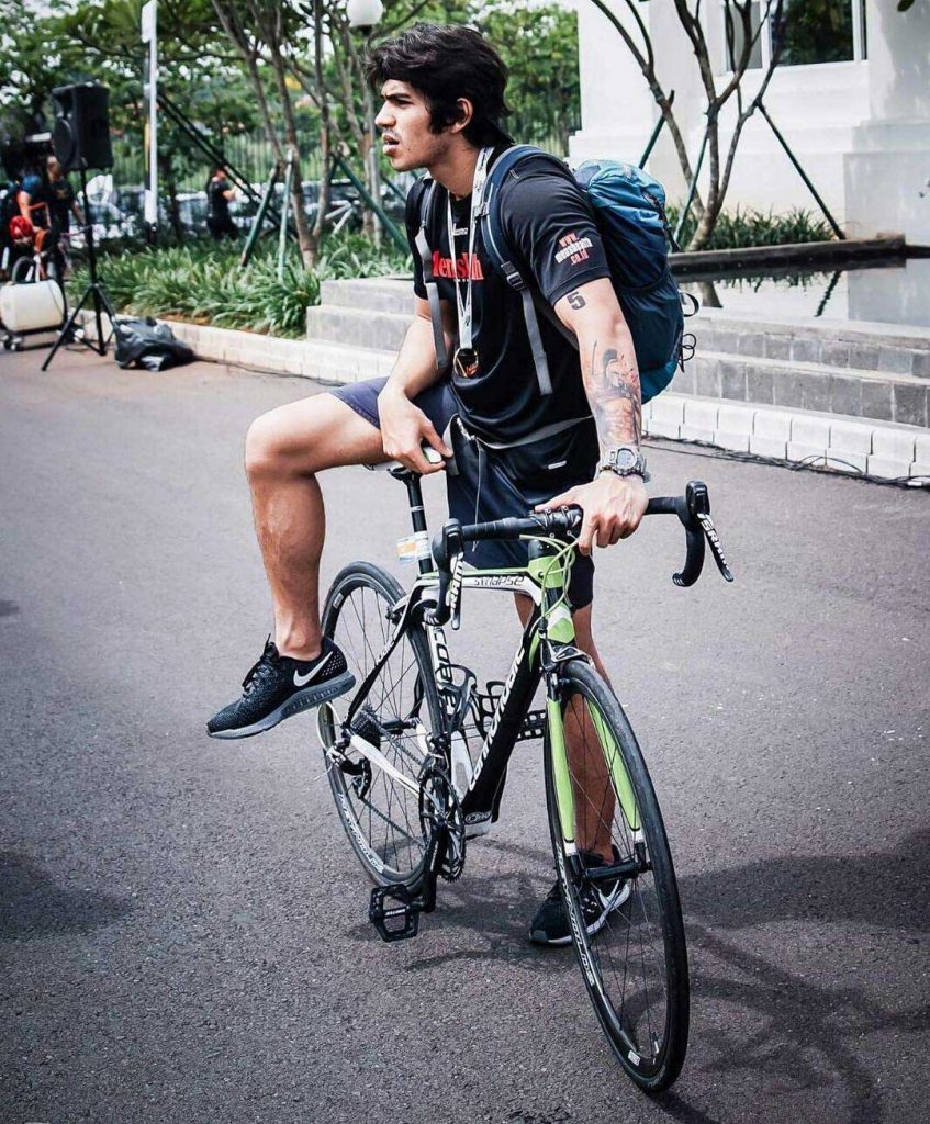 jeremiah-lakhwani-triathlon