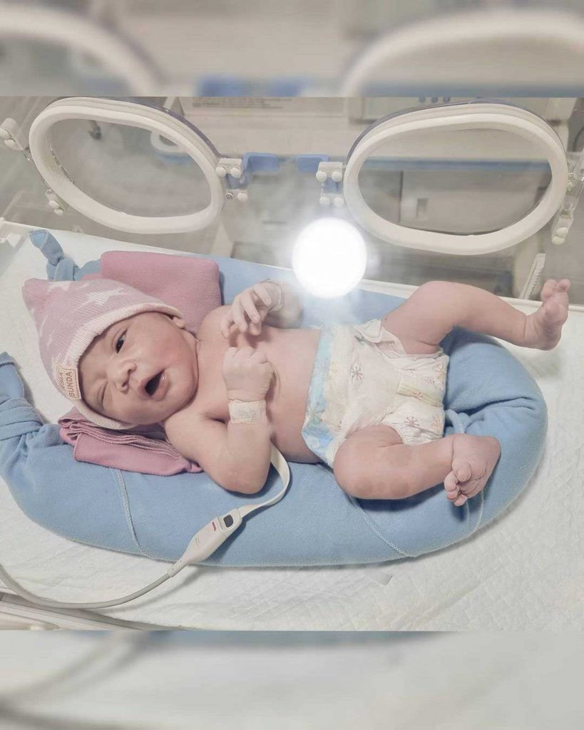 nama-anak-randy-pangalila