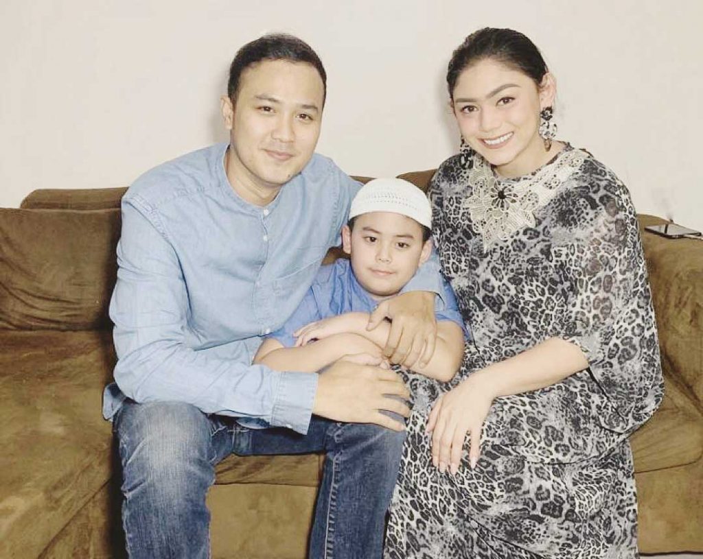 thalita-latief-dan-anak-suami