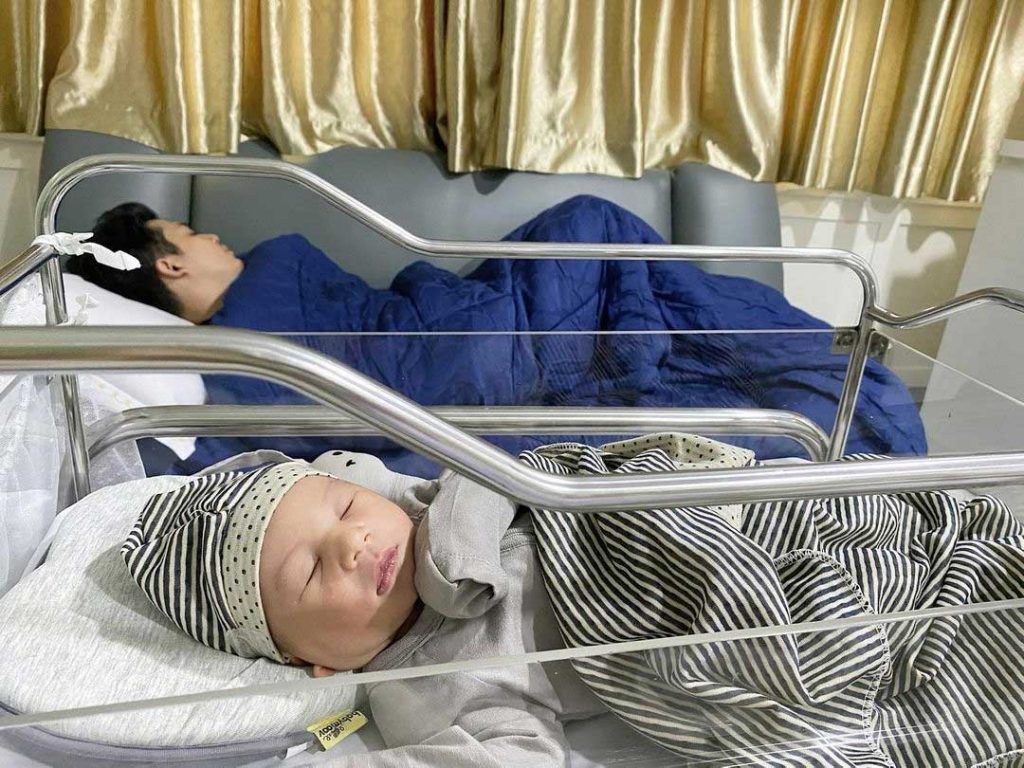 1-foto-anak-zaskia-sungkar-dan-irwansyah