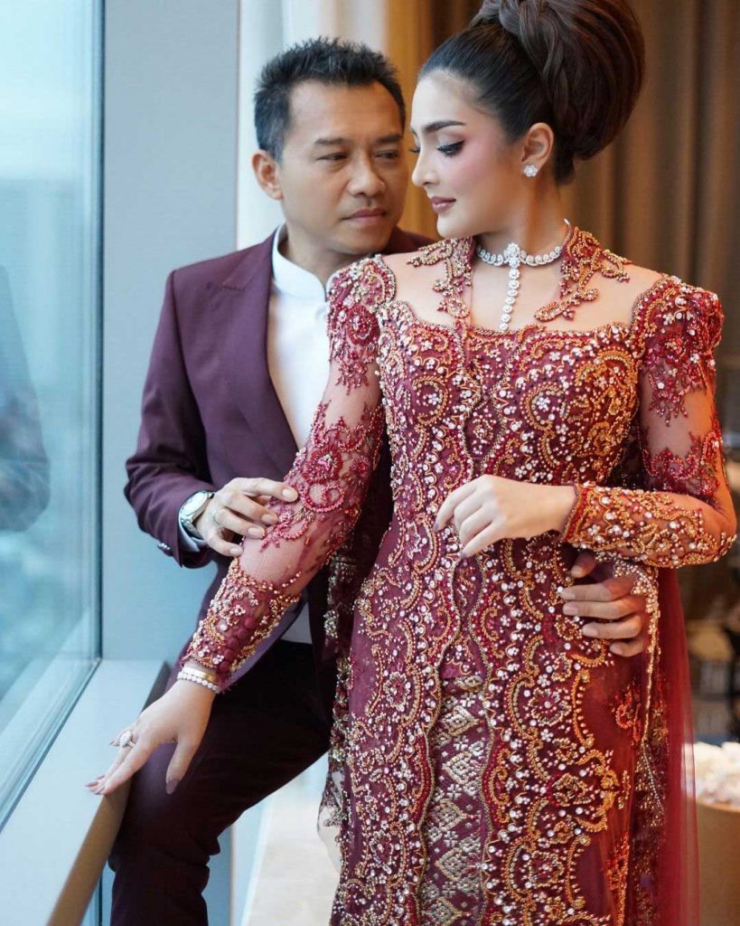 adu-gaya-ashanty-dan-krisdayanti-di-pernikahan-aurel-hermansyah-dan-atta-halilintar-2
