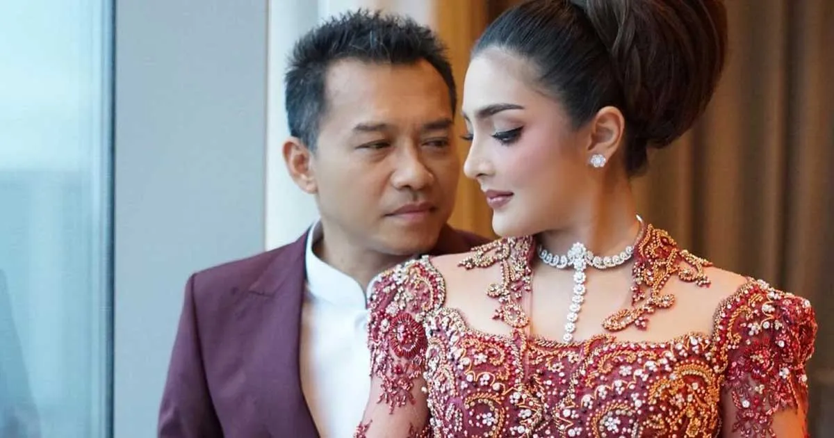 Ada yang Aneh dari Foto Keluarga Ashanty