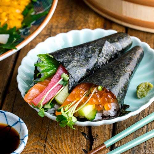 perbedaan sushi dan kimbab 