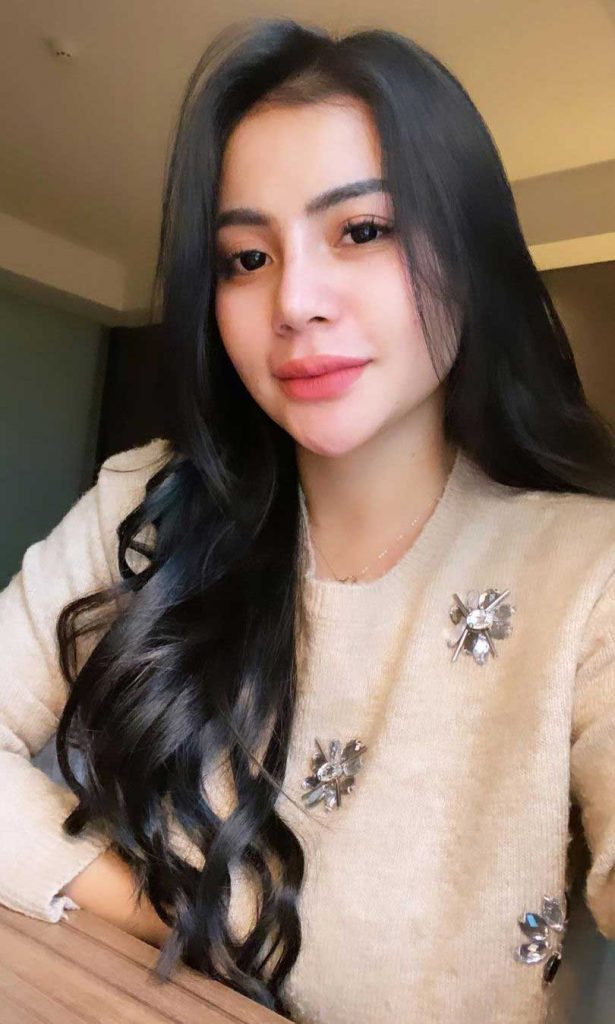 tisya-erni-dekat-dengan-sule