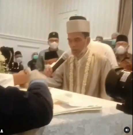 ustaz abdul somad menikah