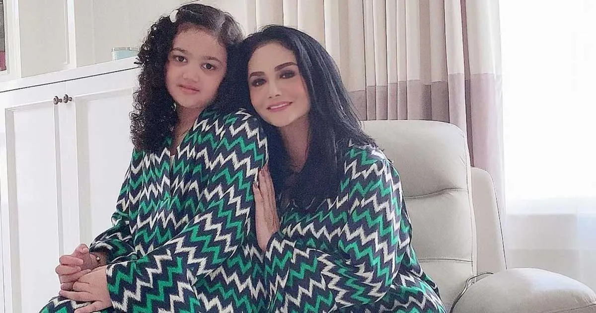 Suara Merdu Amora Lemos Lagi-lagi Viral. Benar-Benar Calon Diva!