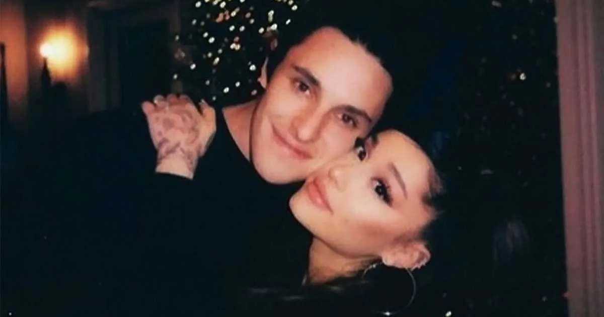 Akhirnya Terkuak! Begini Suasana Pernikahan Ariana Grande dan Dalton Gomez