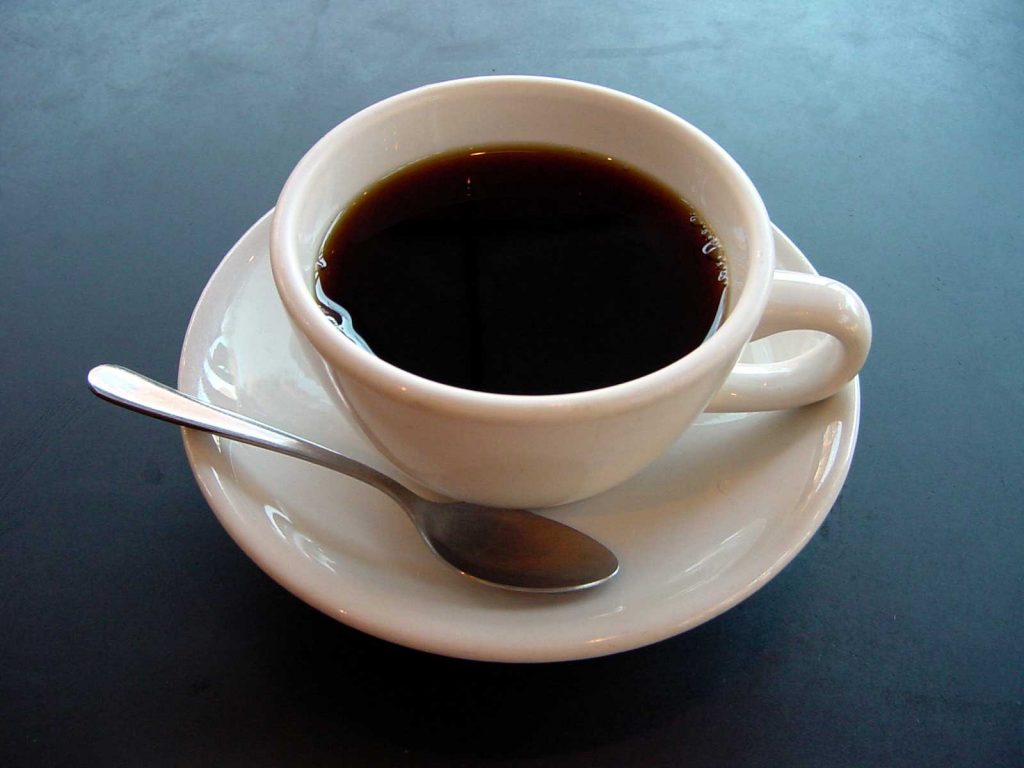 cara menghilangkan bau petai dengan kopi