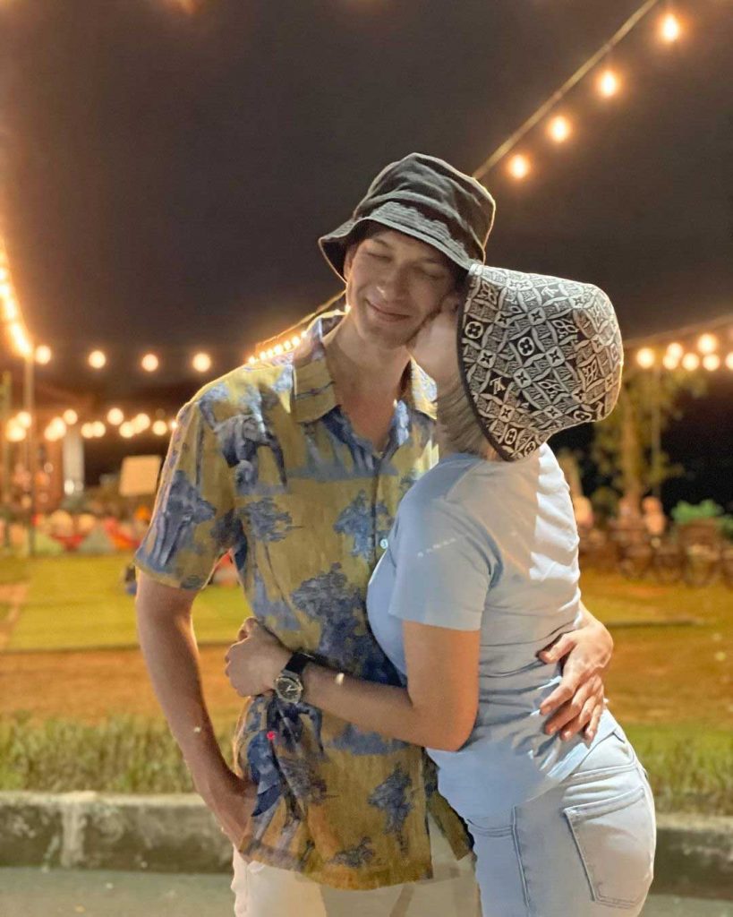 dimas beck dan nikita mirzani ciuman