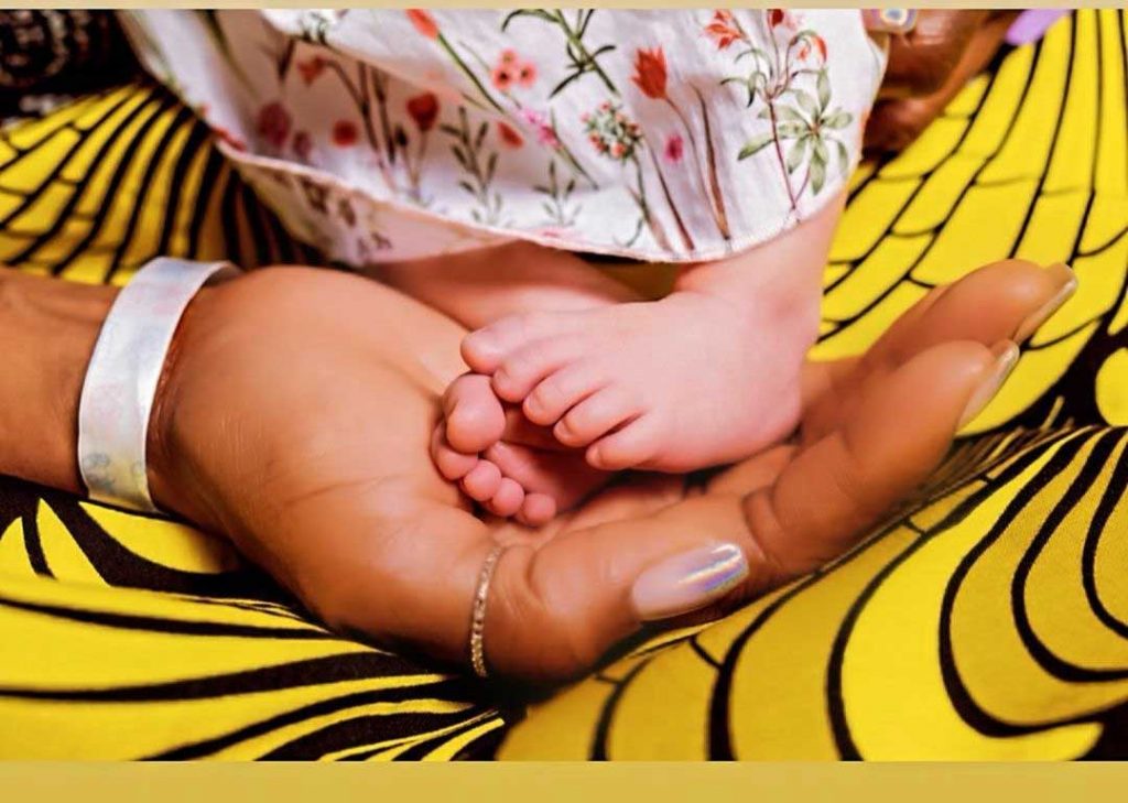 foto anak naomi campbell melahirkan