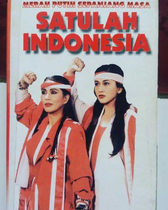 foto jadul paramitha rusady dan ully rusady