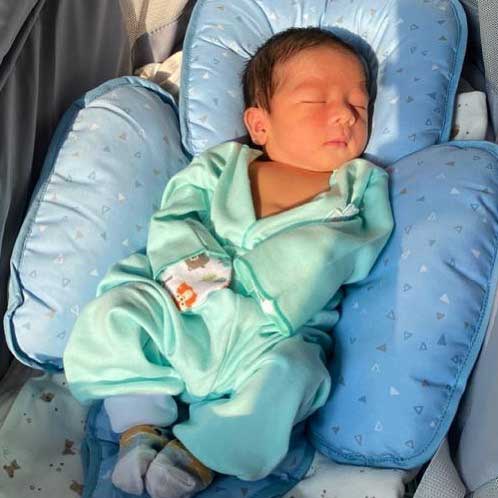 foto anak ke tiga tata janeeta dan raden brotoseno