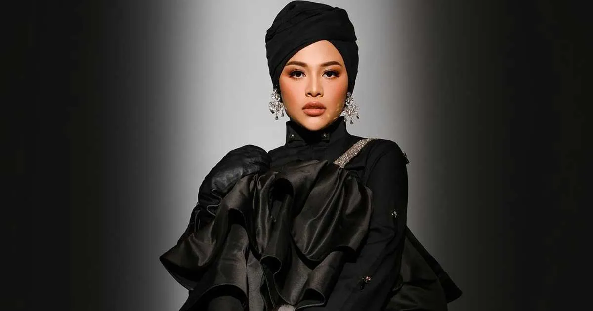 Dari Edgy Hingga Glamor, Ini 5 Perubahan Gaya Aurel Hermansyah Usai Putuskan Hijrah