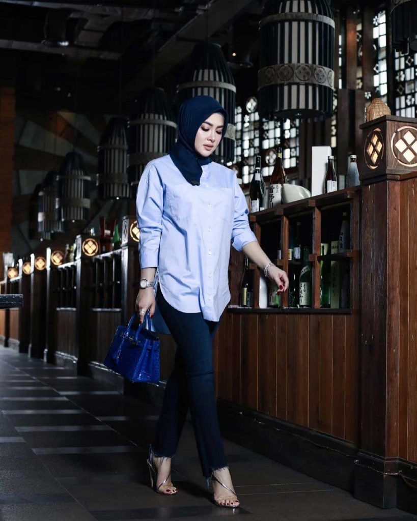 gaya syahrini berhijab 2