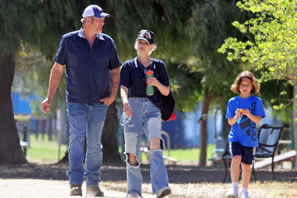 gwen stefani dan blake shelton menikah diam diam