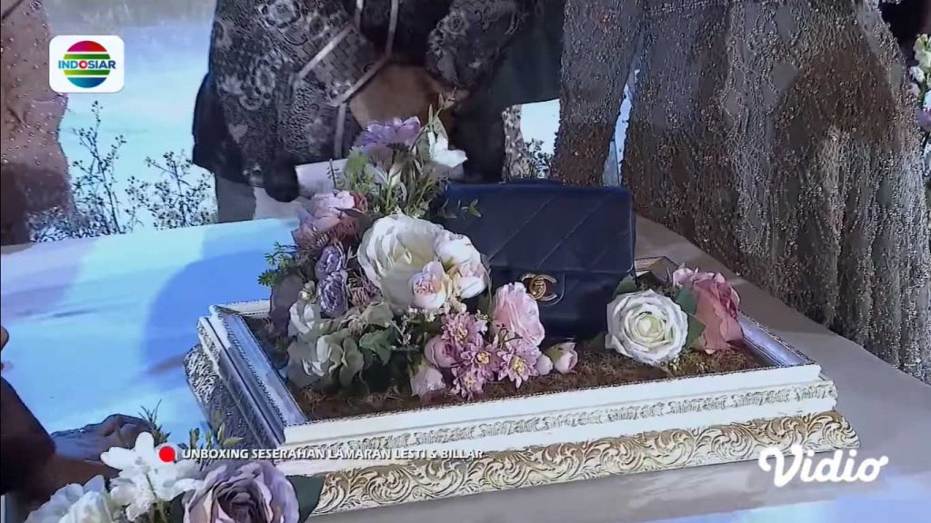 tas chanel seserhan lesti billar