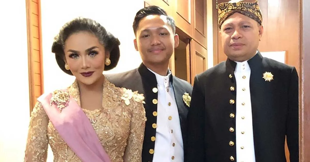 Dear Azriel Hermansyah, Ada Kado Ultah dari Raul Lemos Nih