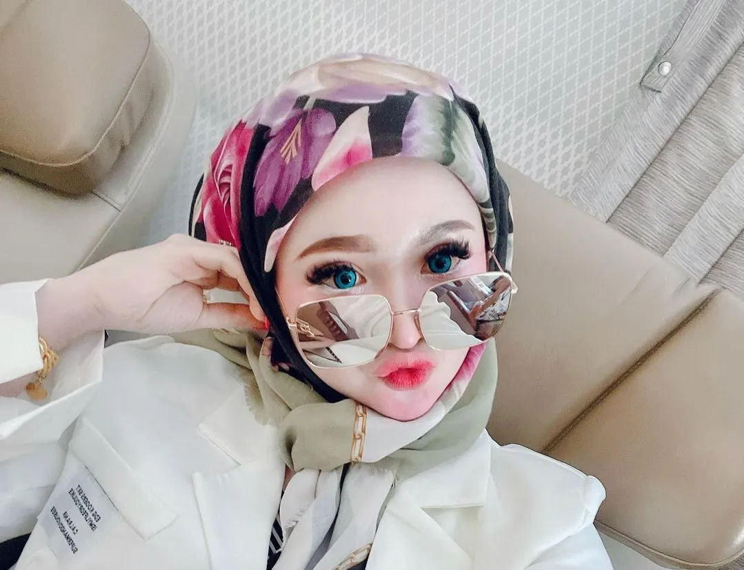 8 Fakta Herlin Kenza, ’Barbie’ asal Aceh yang Jadi Tersangka Kasus Kerumunan