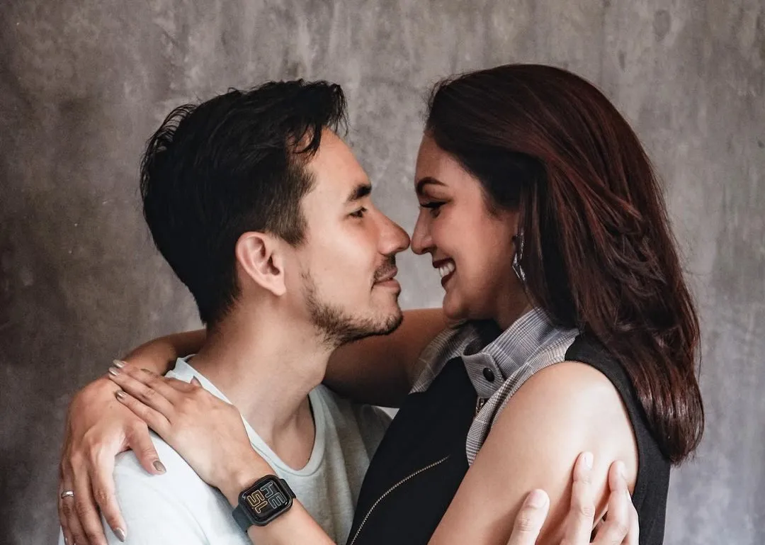 Baper Abiss!! Ini Ungkapan Darius Kepada Donna Agnesia Saat di Ranjang