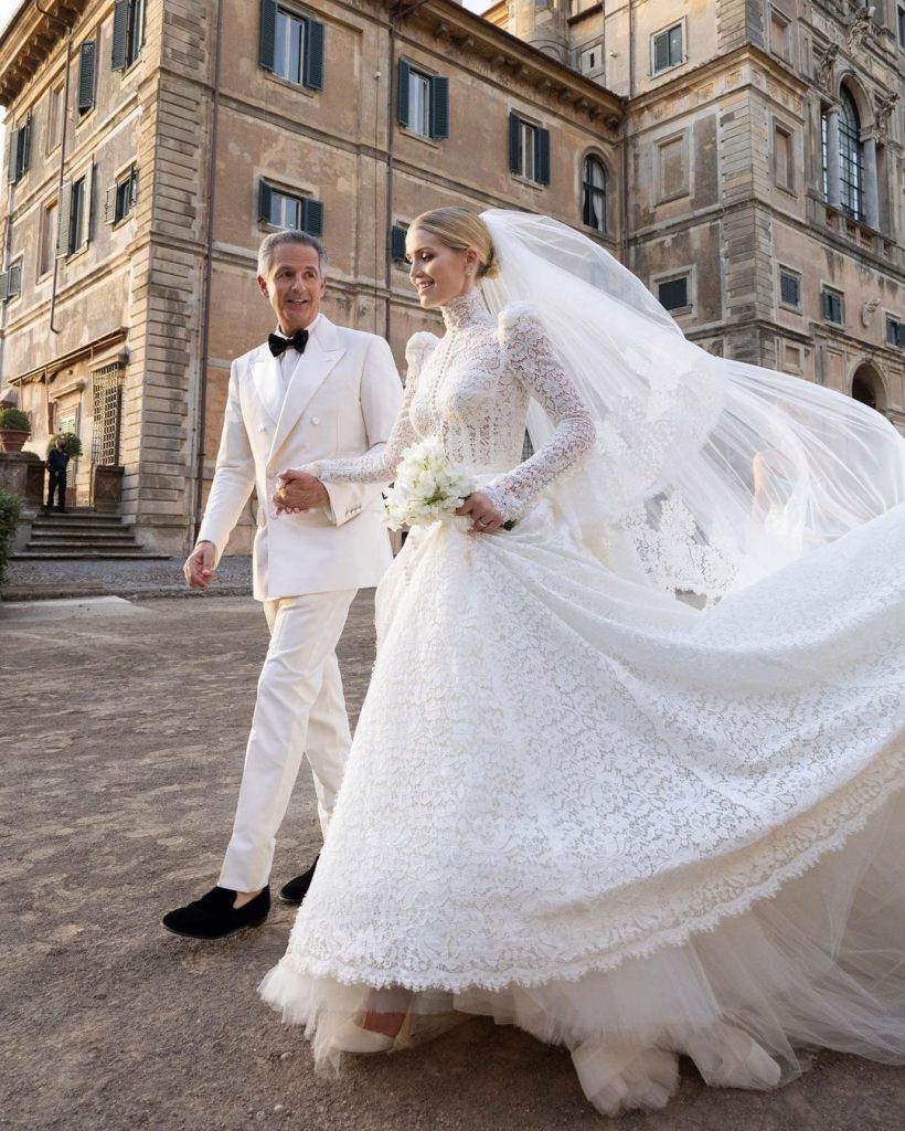 gaun pernikahan lady kitty spencer pengantin