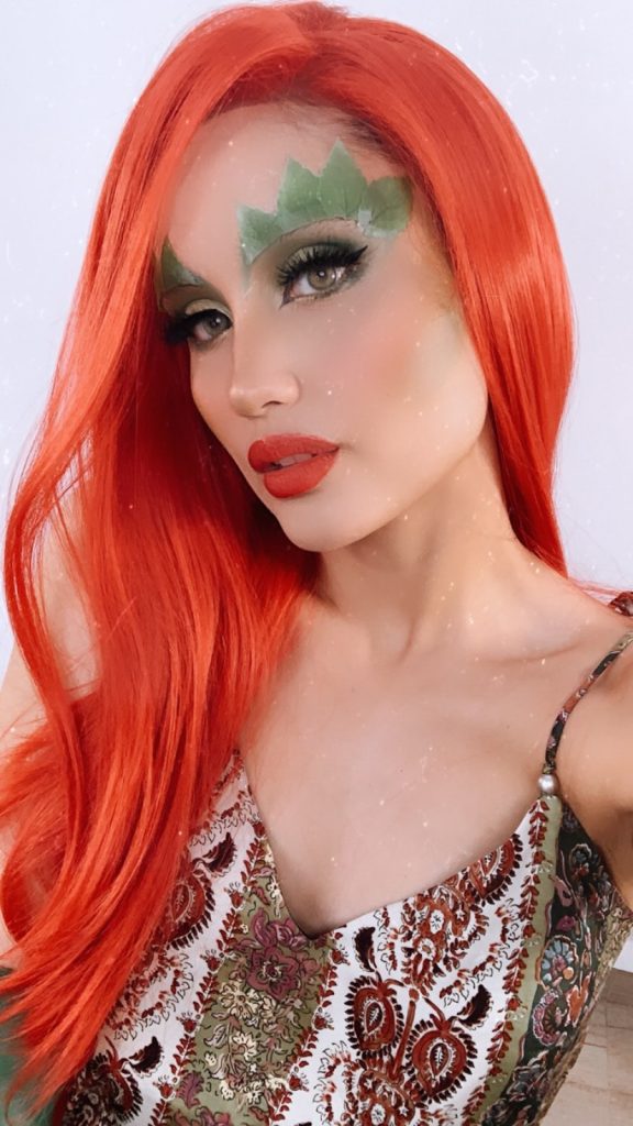 cinta laura villain poison ivy