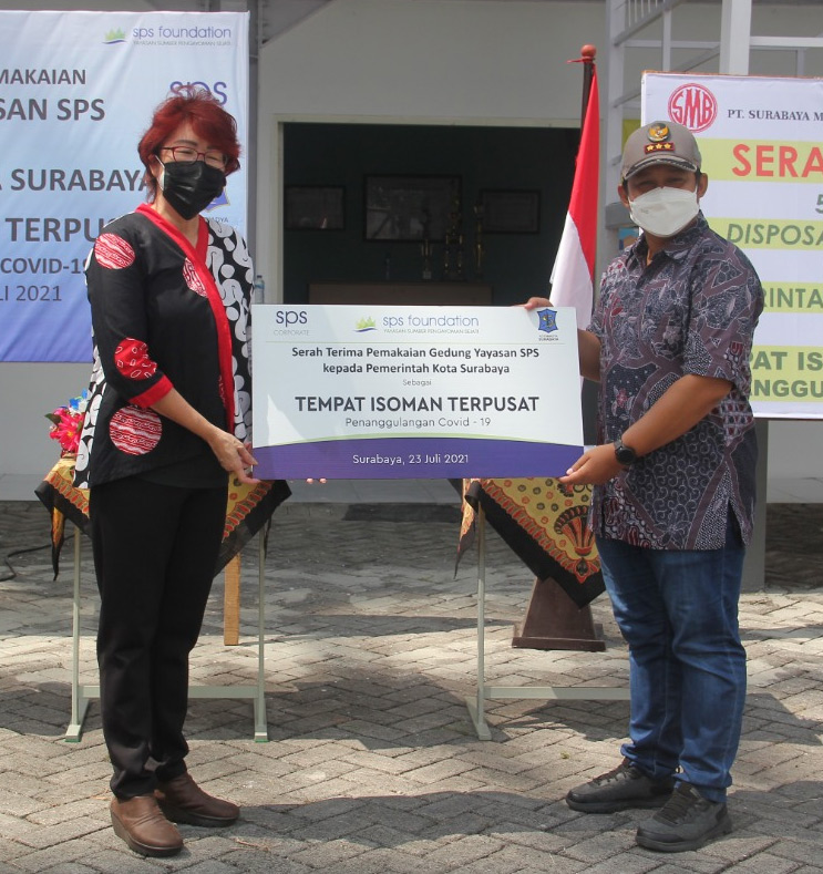 gedung rumah isoman covid-19 surabaya