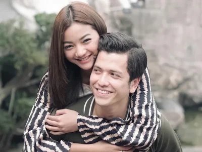 glenca chysara dan rendi john pacaran