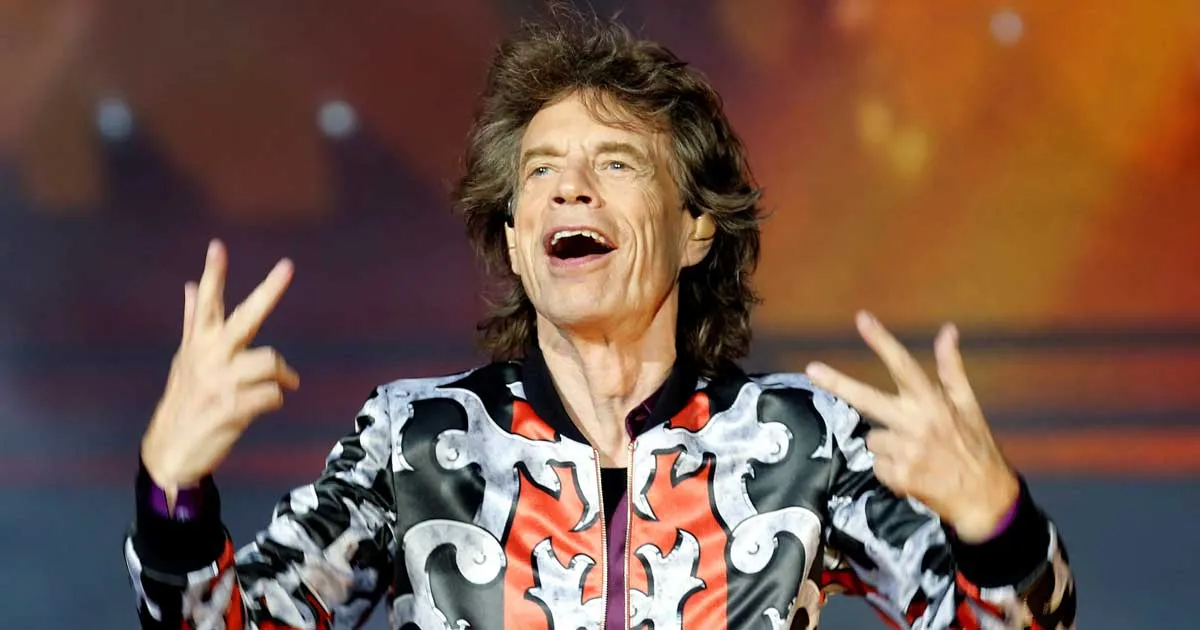 Mick Jagger Nekat Langgar Protokol Kesehatan Demi Piala Eropa