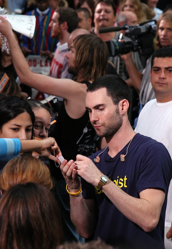 Adam-Levine left handed