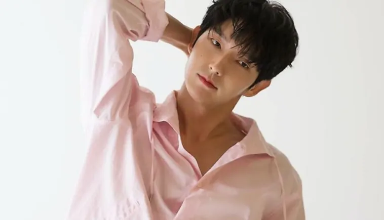 Bak Ditinggal Pacar, Begini Kesedihan Lee Joon Gi Ditinggal Anjing Kesayangannya