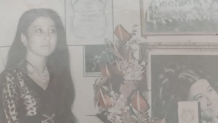 agnez mo ibu ulang tahun jenny siswono