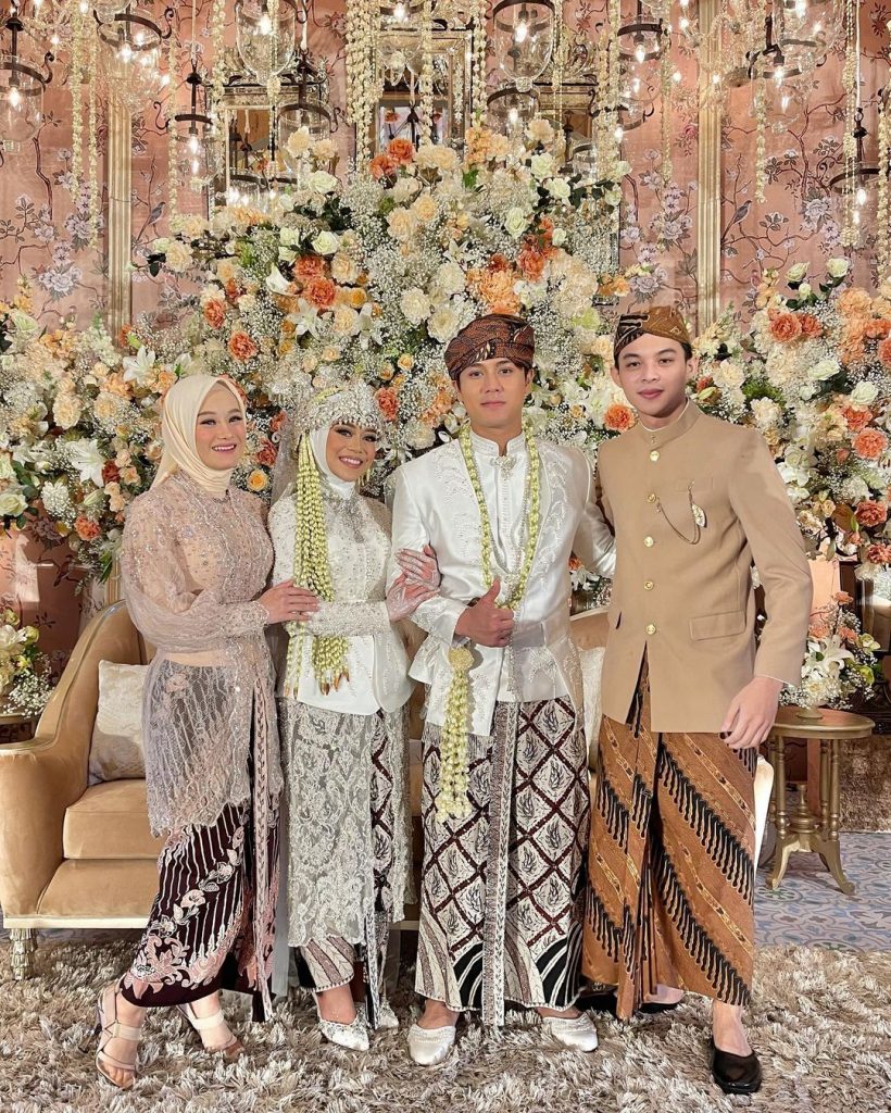 dinda hauw rey mbayang di acara pernikahan lesti kejora dan rizky billar