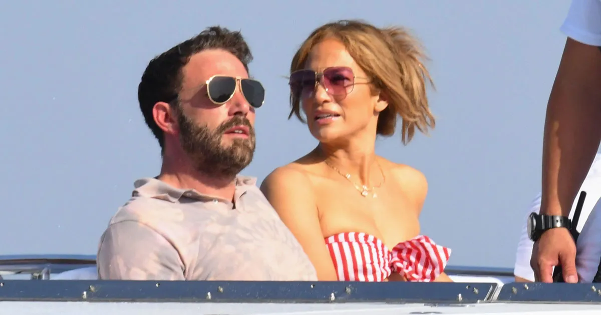Ben Affleck Terciduk di Toko Perhiasan. Segera Lamar J.Lo?
