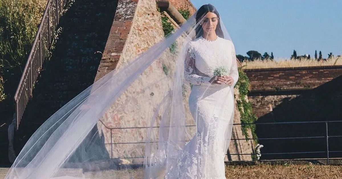 Baru Cerai, Kim Kardashian-Kanye West Nikah Lagi. Lho?